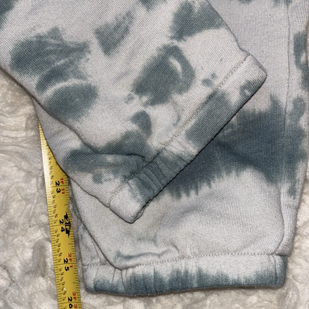 Zella Women's Terry Tie Dye Capri Joggers In Teal Titanic Sweatpants, - Picture 9 of 15